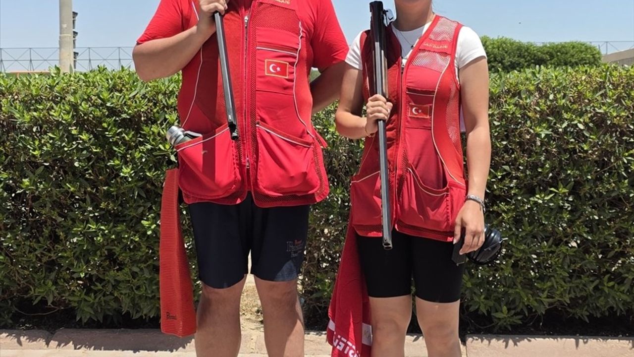 Yavuz İlnam ve Rümeysa Pelin Kaya Kuveyt'te Altın Madalya Kazandı