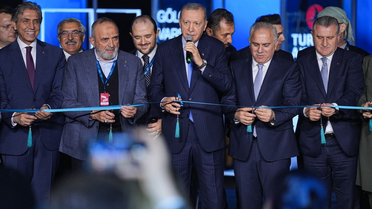 Yeditepe Bienali, 15 Ülkeden 263 Sanatçıyı Ağırlıyor