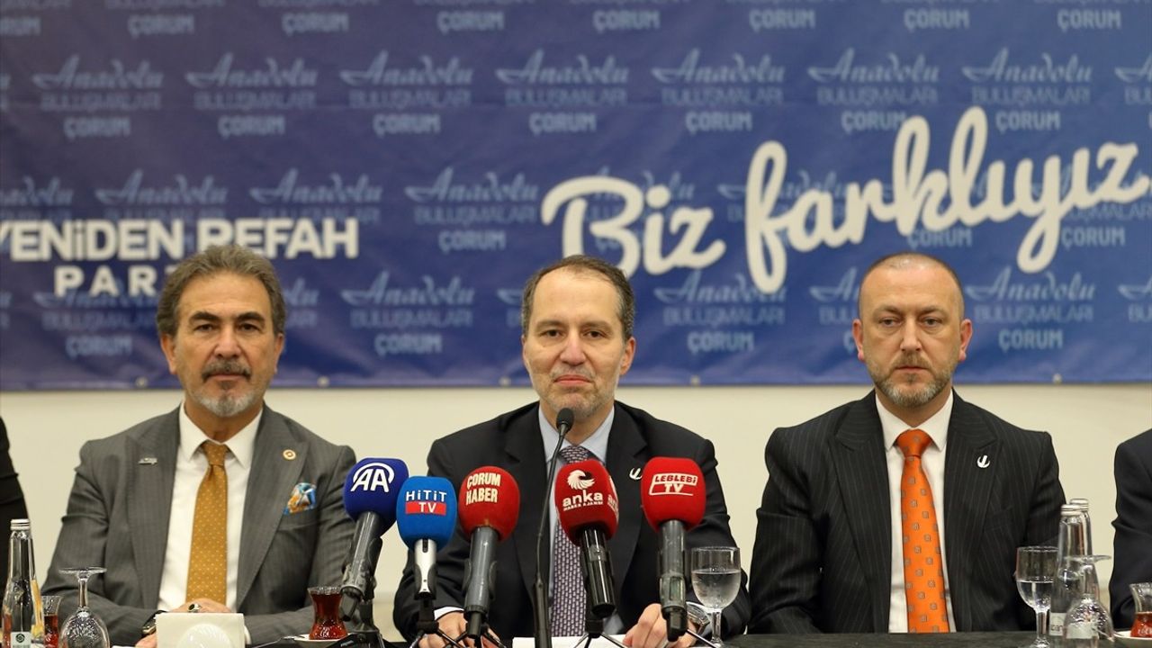 Yeniden Refah Partisi Genel Başkanı Erbakan Çorum'da Terörsüz Türkiye Hedefini Vurguladı