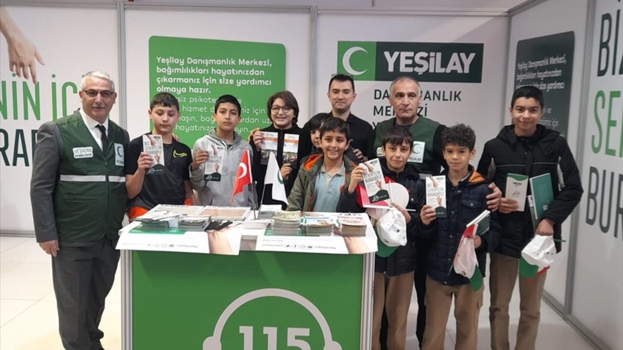 Yeşilay, Aydın'daki Devlet Teşvikleri Tanıtım Günleri'nde Bilgilendirme Yaptı