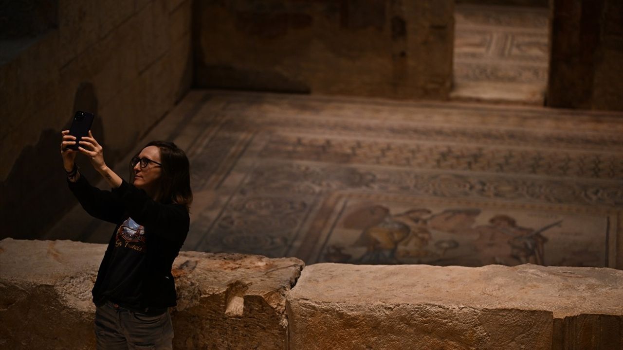 Zeugma Mozaik Müzesi, Ramazan Bayramı'nda Ziyaretçi Rekoru Kırdı