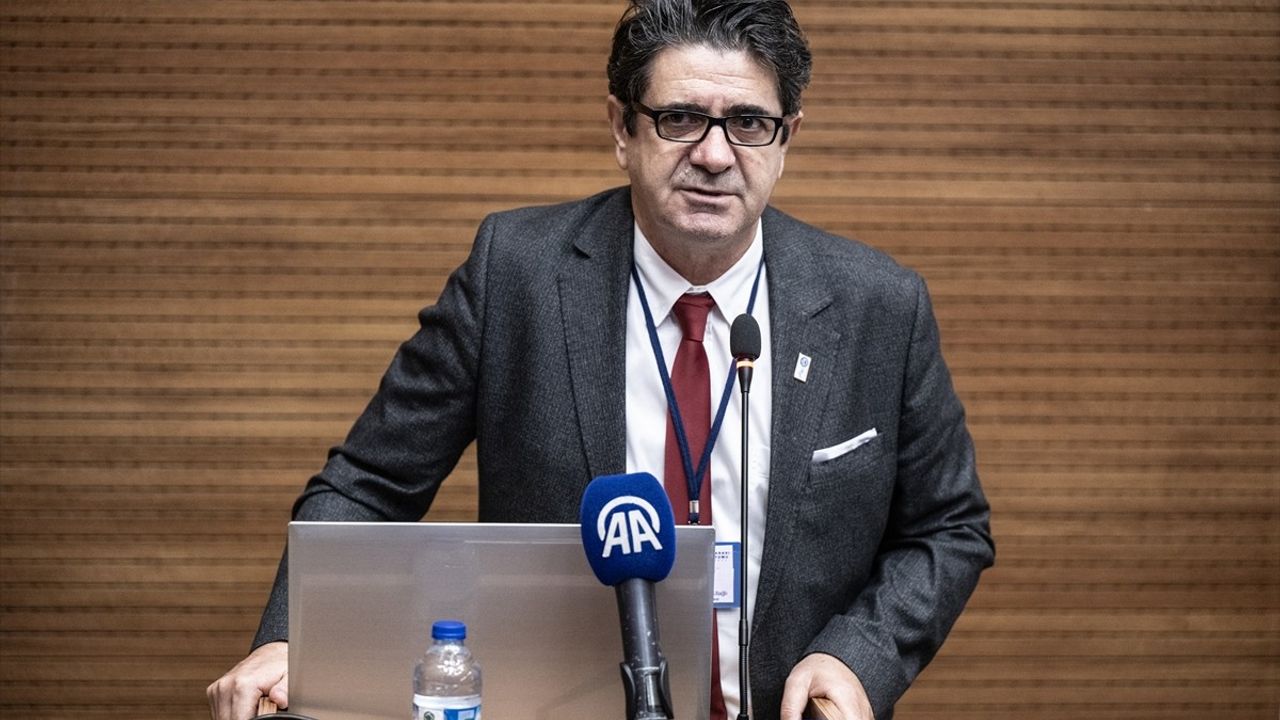 1. Uluslararası Kişilerarası İletişim Sempozyumu Marmara Üniversitesi'nde Başladı