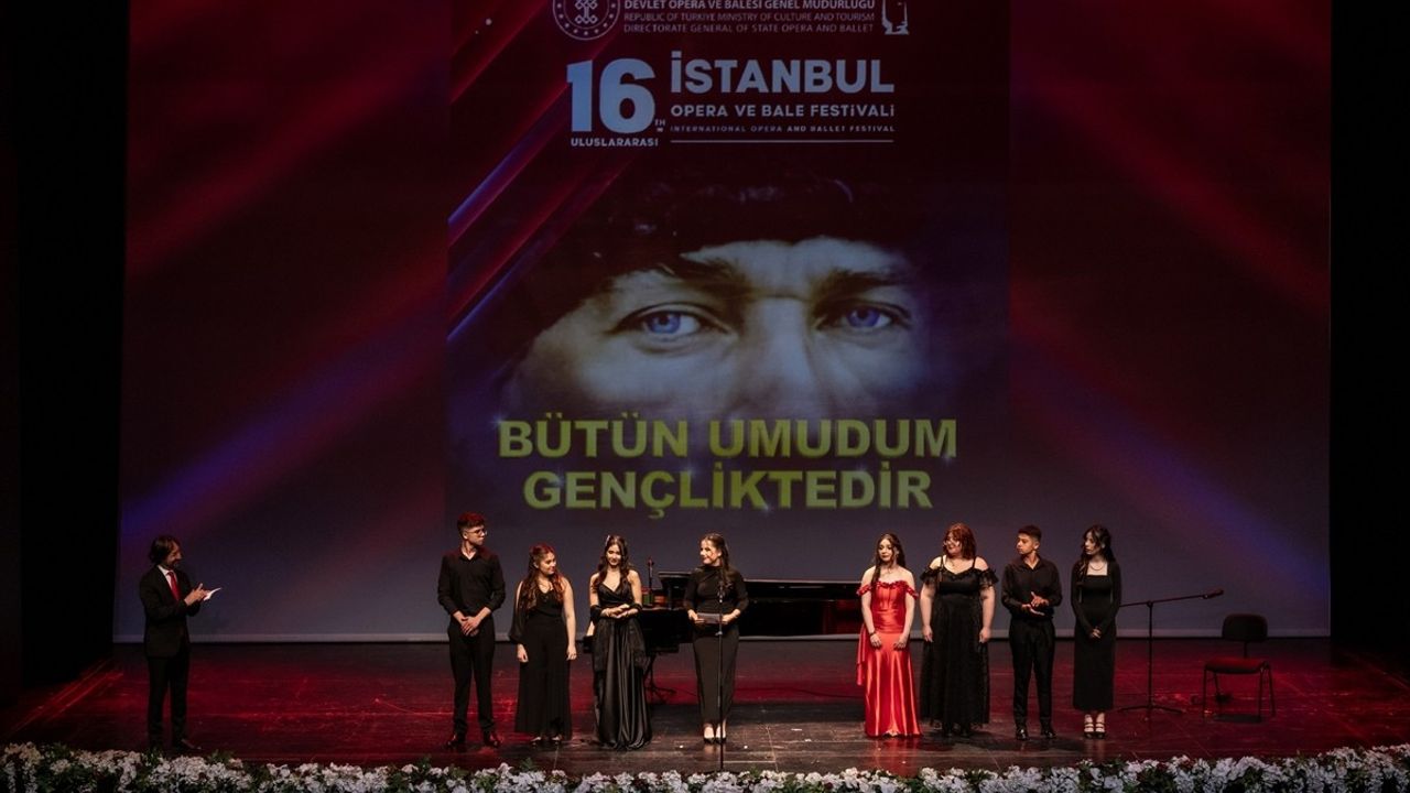 16. Uluslararası İstanbul Opera ve Bale Festivali'nde Genç Yetenekler Performans Sergiledi