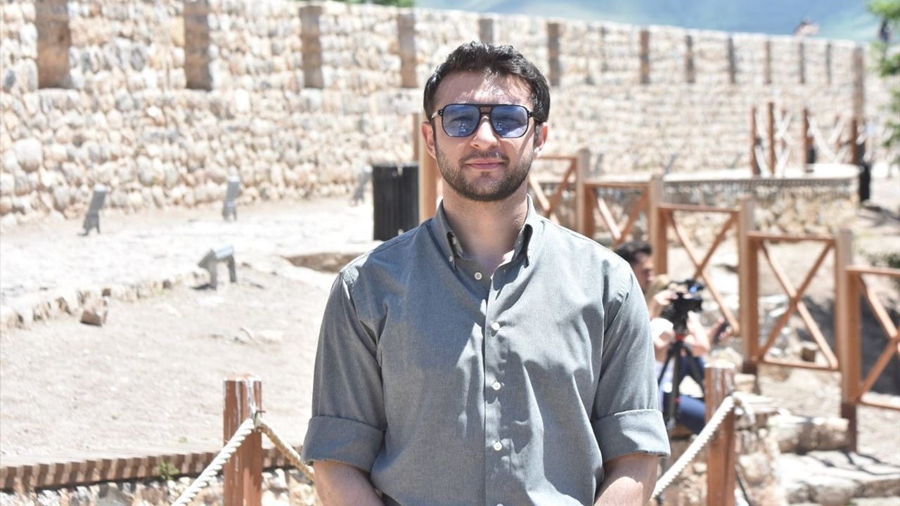 22. Akdamar Çocuk ve Gençlik Tiyatroları Şenliği Van'da Son Buldu