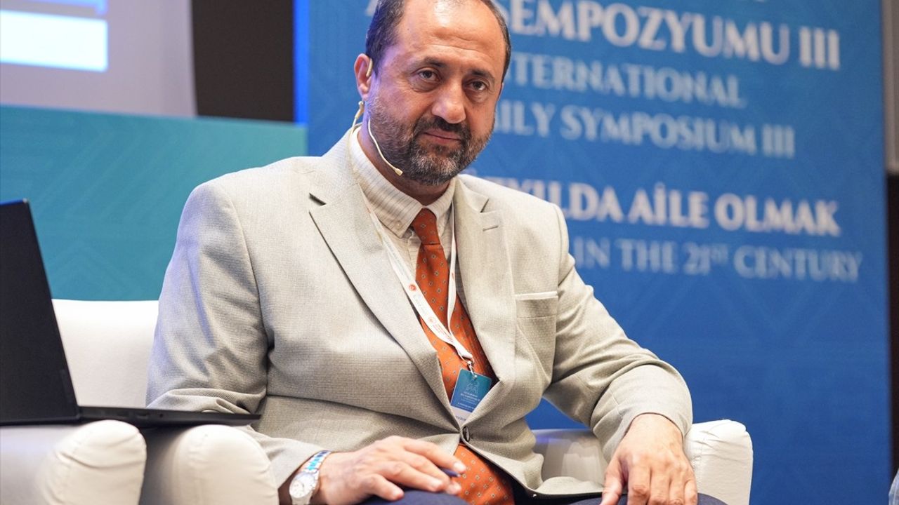 3. Uluslararası Aile Sempozyumu'nda Aile Psikolojisi Üzerine Tartışmalar Yapıldı