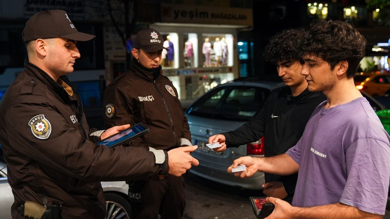 30 Bini Aşkın Bekçi, Türkiye'nin Huzuru İçin Gece Nöbetinde