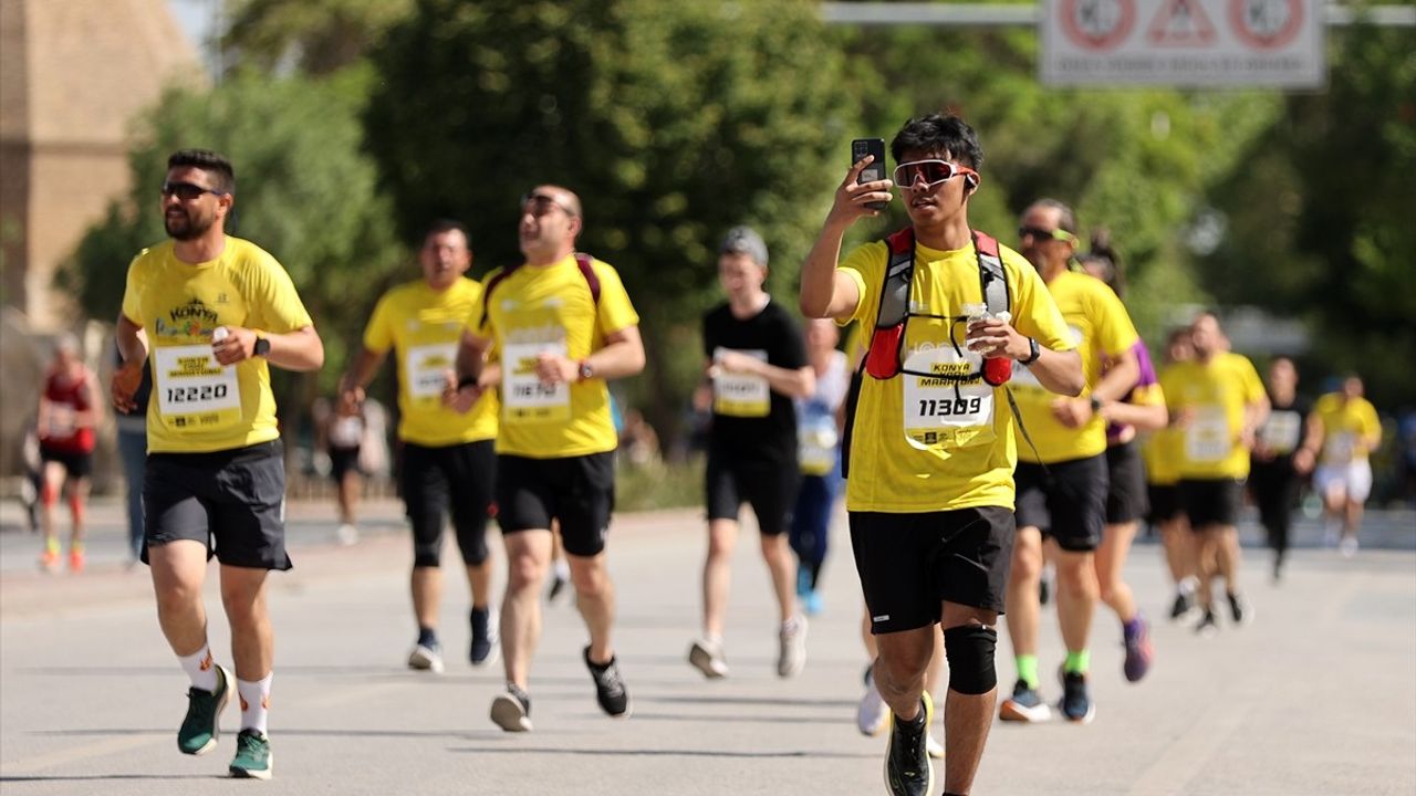 4. Uluslararası Konya Yarı Maratonu'nda Kenyalı Atletler Zirvede