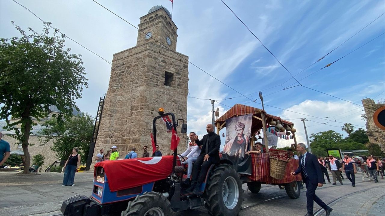4. Uluslararası Yörük Türkmen Festivali, Yörük Göç Yürüyüşüyle Başladı