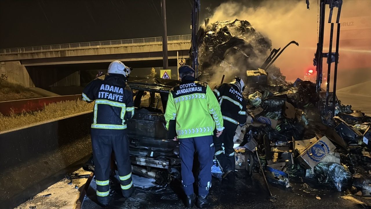 Adana'da Cip Kazası: İki Kişi Yaralandı