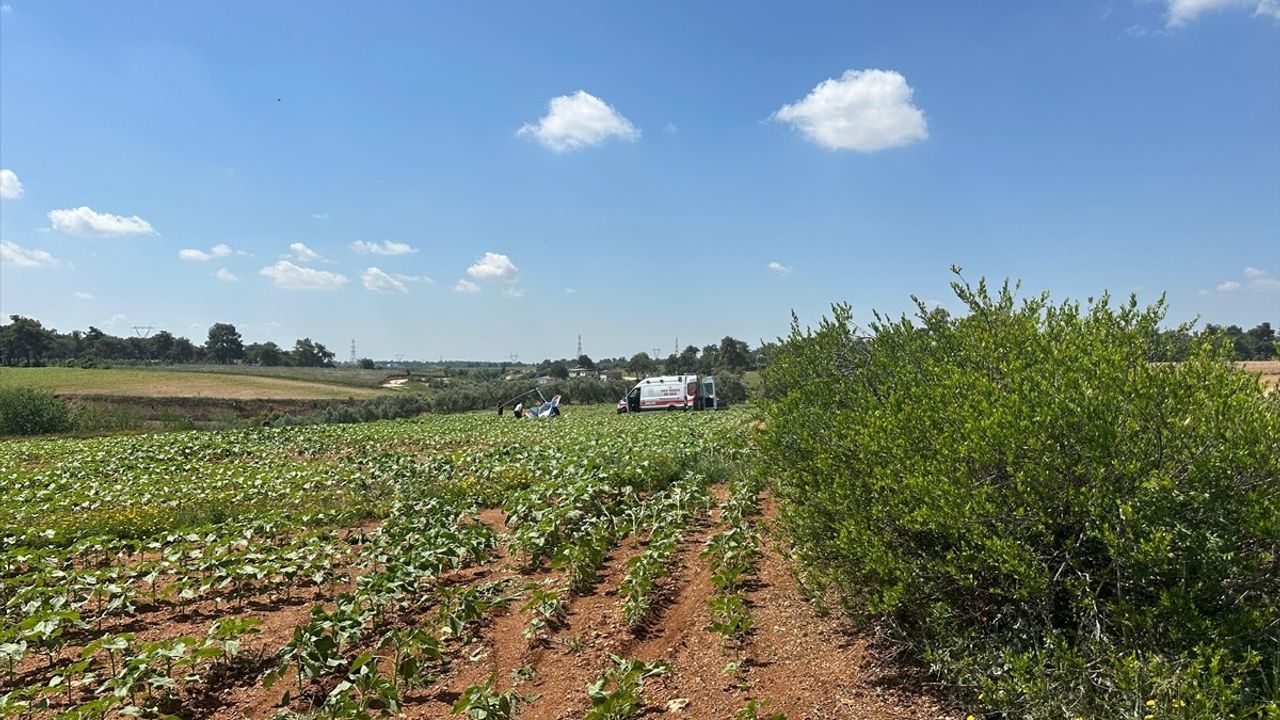 Adana'da Jandarma Cayrokopteri Sert İniş Yaptı