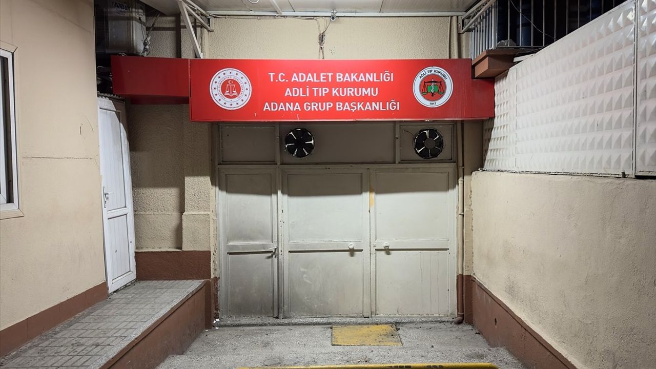 Adana'da Kardeşini Kurtarmaya Çalışan Çocuk Boğuldu