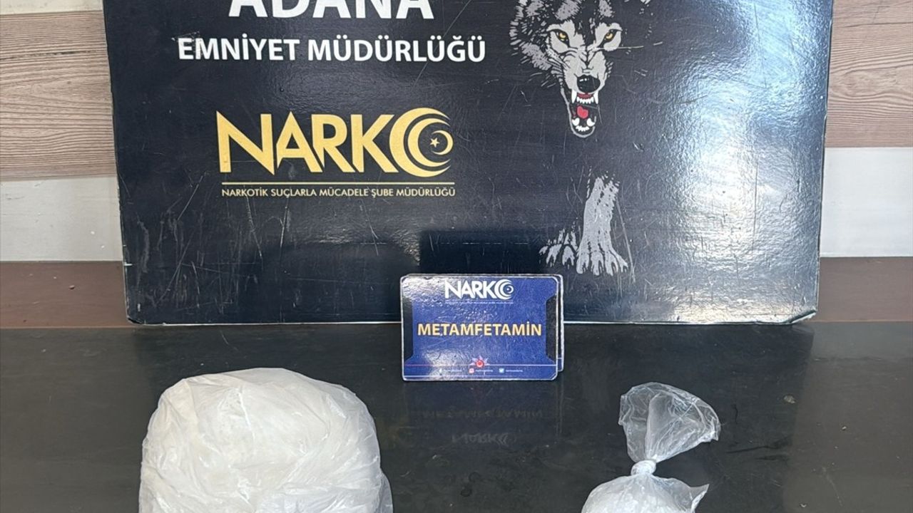Adana'da Uyuşturucu Ele Geçirilen Kamyonetteki İki Şüpheli Tutuklandı