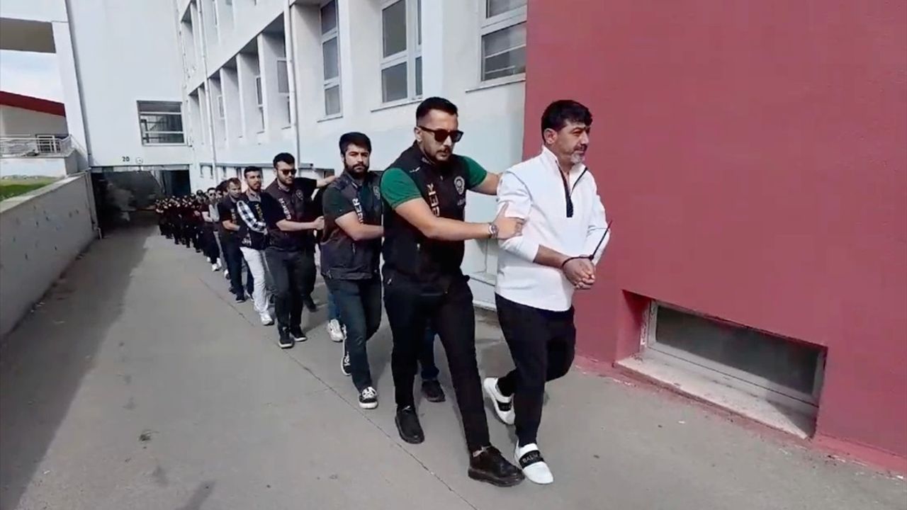 Adana Merkezli Yasa Dışı Bahis Operasyonunda 15 Zanlı Tutuklandı