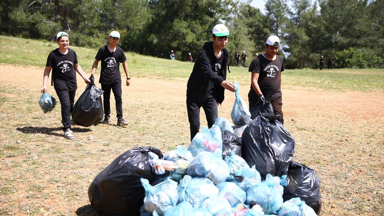 Adana ve Çevresinde 'Orman Benim' Kampanyası Düzenlendi
