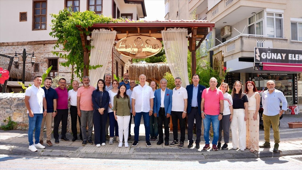 AGC 2024 Medya Başarı Ödülleri Jürisi Alanya'da Toplandı