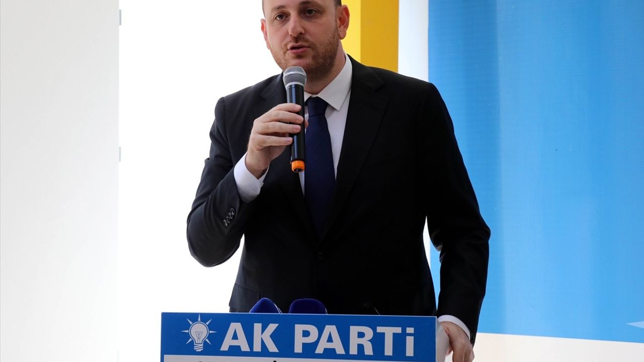 AK Parti Genel Başkan Yardımcısı Büyükgümüş, Amasya'da Gazze ve Türkistan'a Dikkat Çekti