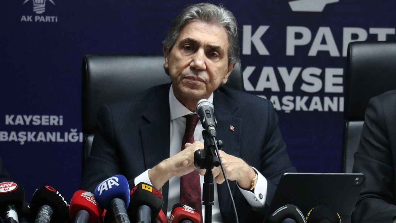 AK Parti Genel Başkan Yardımcısı Mustafa Demir'den PKK'nın Feshi ve Silah Bırakma Kararına Yorum
