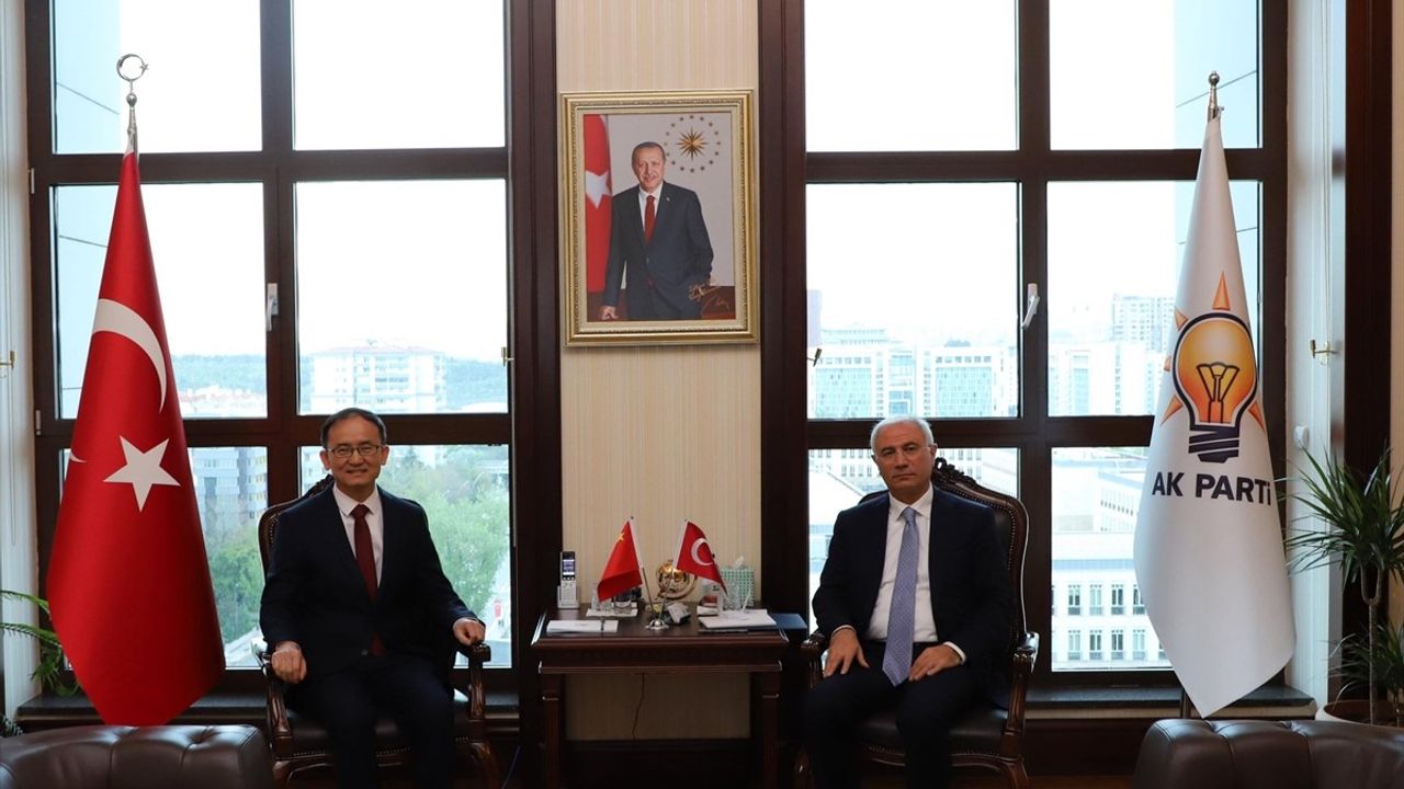 AK Parti Genel Başkanvekili Efkan Ala, Çin'in Ankara Büyükelçisi Ciang ile Görüştü