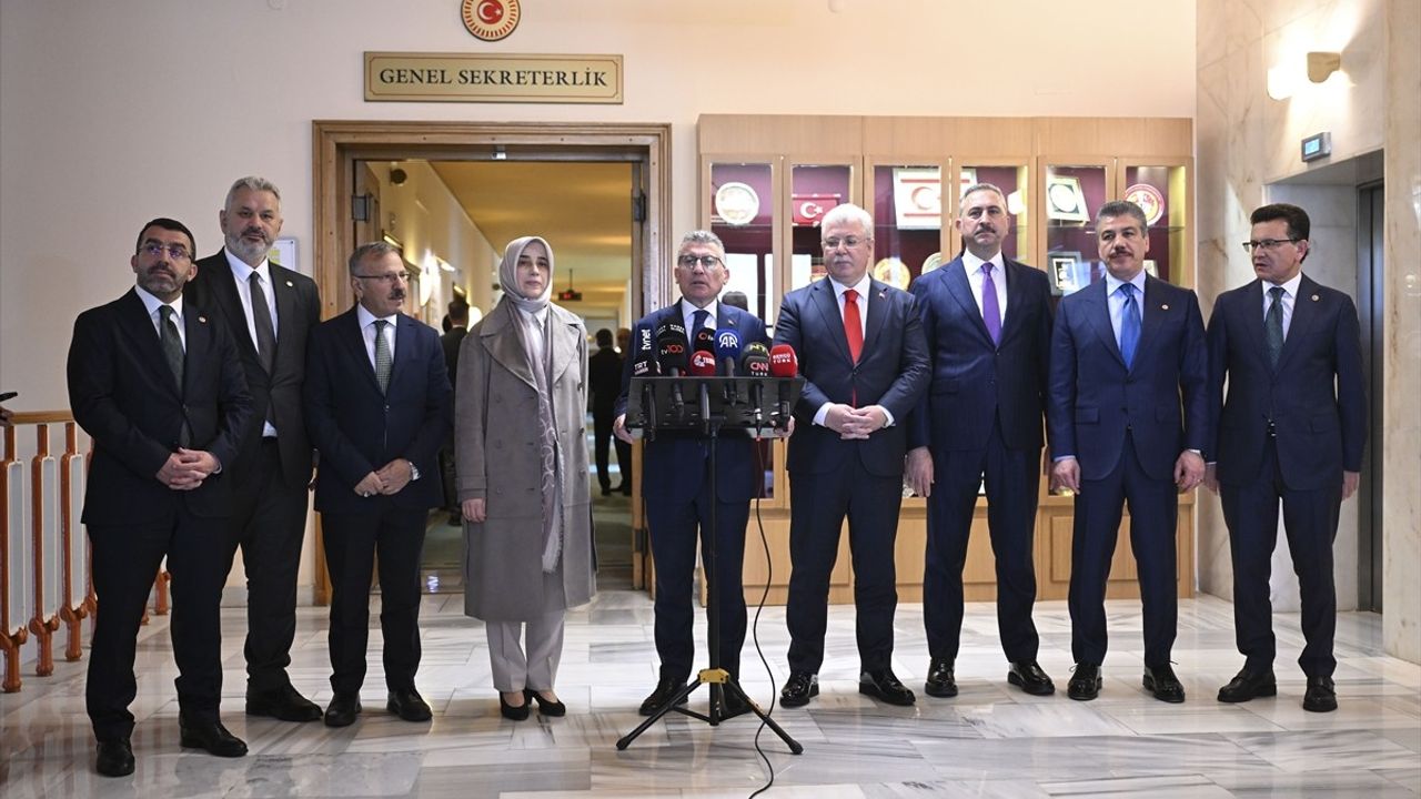 AK Parti, Numan Kurtulmuş'u TBMM Başkanı Adayı Olarak Gösterdi