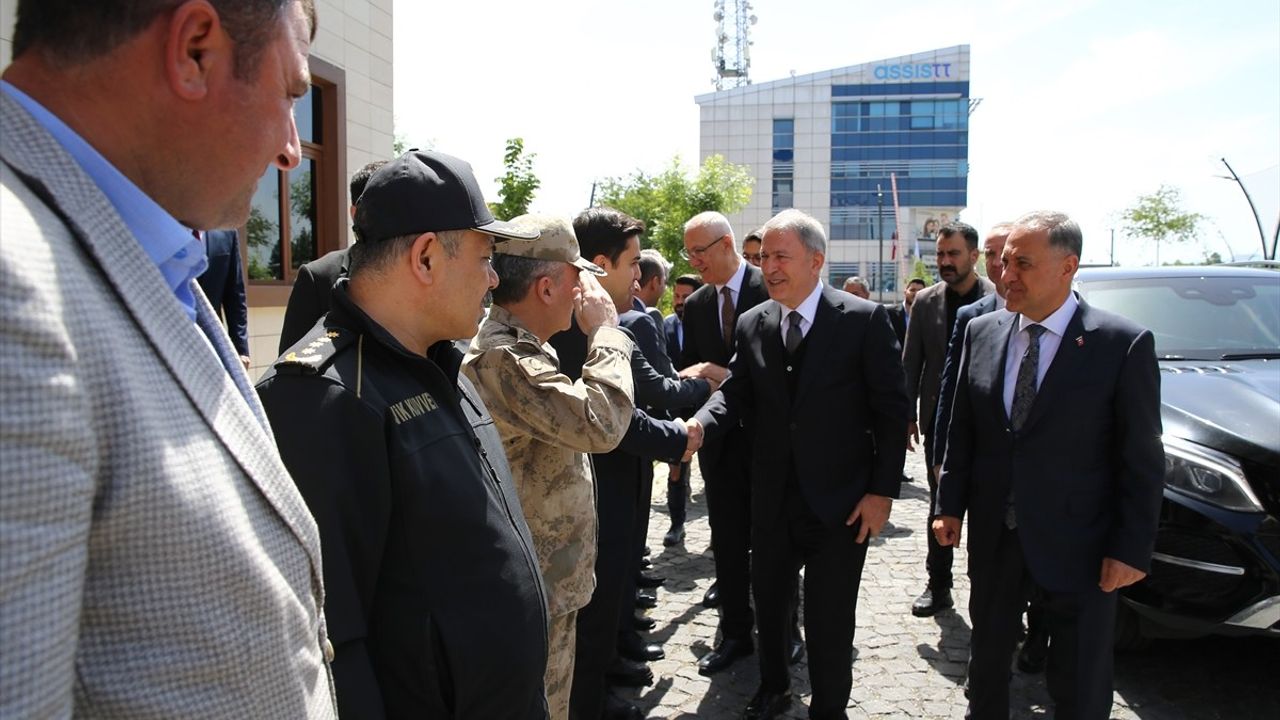 Akar: Terörsüz Türkiye İçin Kararlı Adımlarla İlerliyoruz