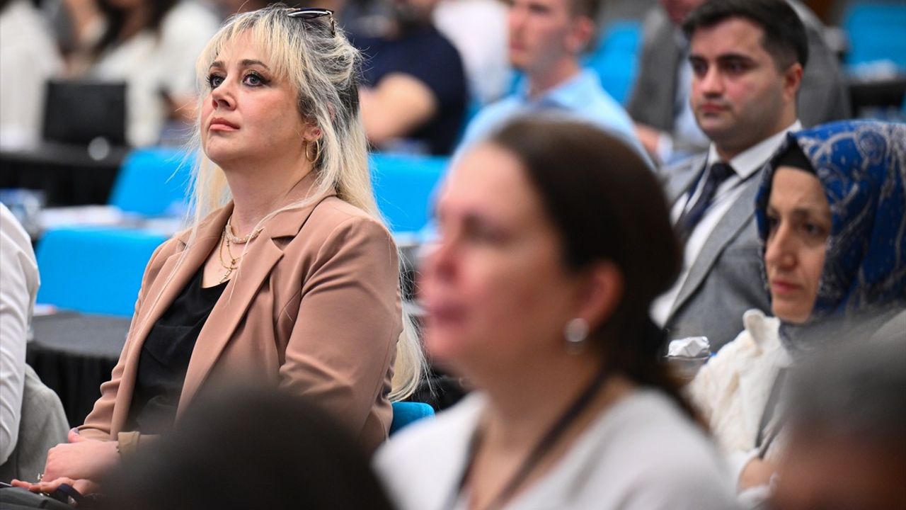 Ankara'da Ulusal Hastane Öncesi Acil Sağlık Hizmetleri Kongresi Düzenlendi