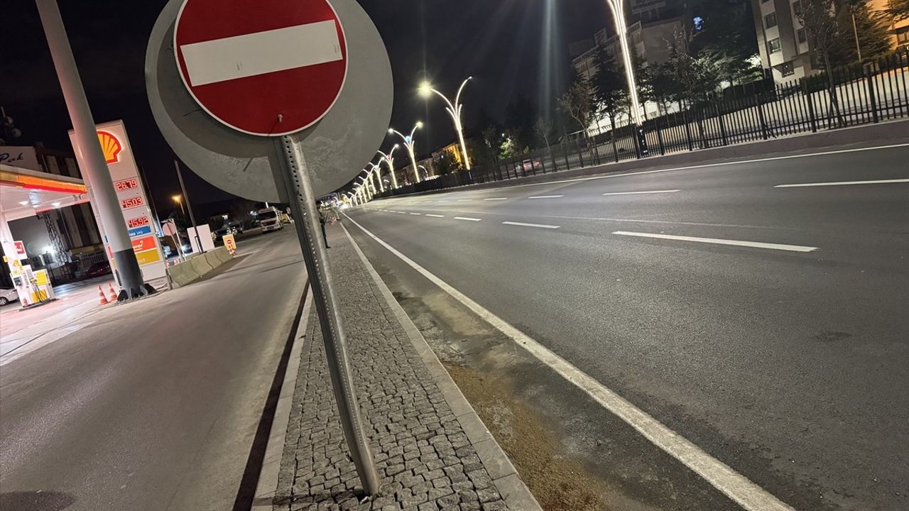 Ankara Gölbaşı'nda Trafik Kazası: İki Motosikletli Hayatını Kaybetti