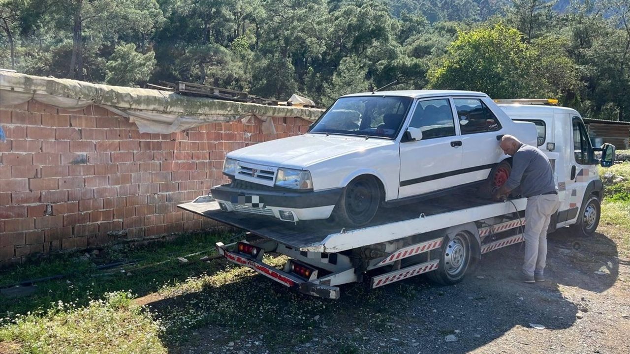 Antalya'da Drift Atan Sürücüye 88 Bin Lira Ceza Uygulandı