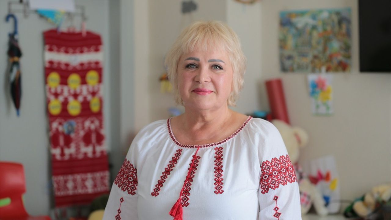 Antalya'daki Ukraynalılar İstanbul'daki Barış Görüşmelerini Umutla İzliyor