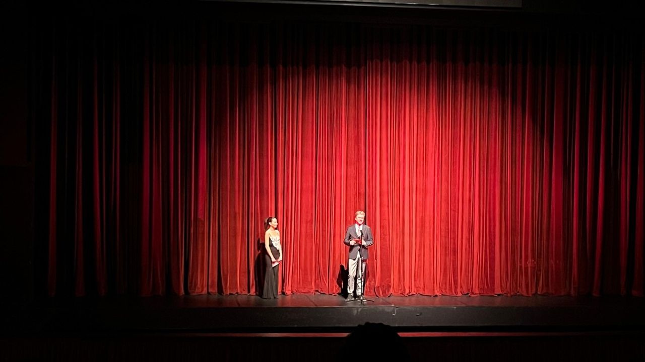 Antalya Devlet Opera ve Balesinde Genç Türk Koreograflar Gecesi Düzenlendi