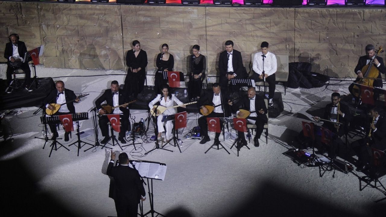 Aspendos Antik Tiyatrosu'nda 'Gençlik ve Spor Şöleni' Coşkuyla Gerçekleştirildi