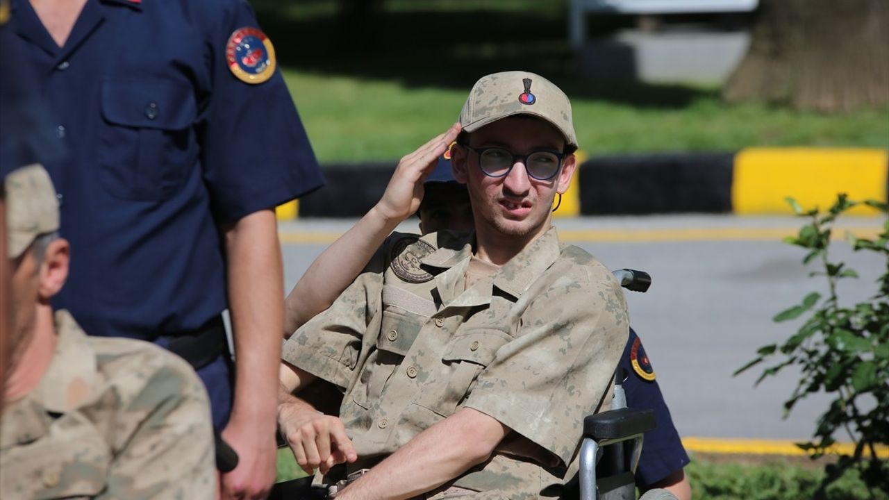 Aydın'da Engelliler Haftası'nda 29 Birey 'Mehmetçik' Olmanın Gururunu Yaşadı