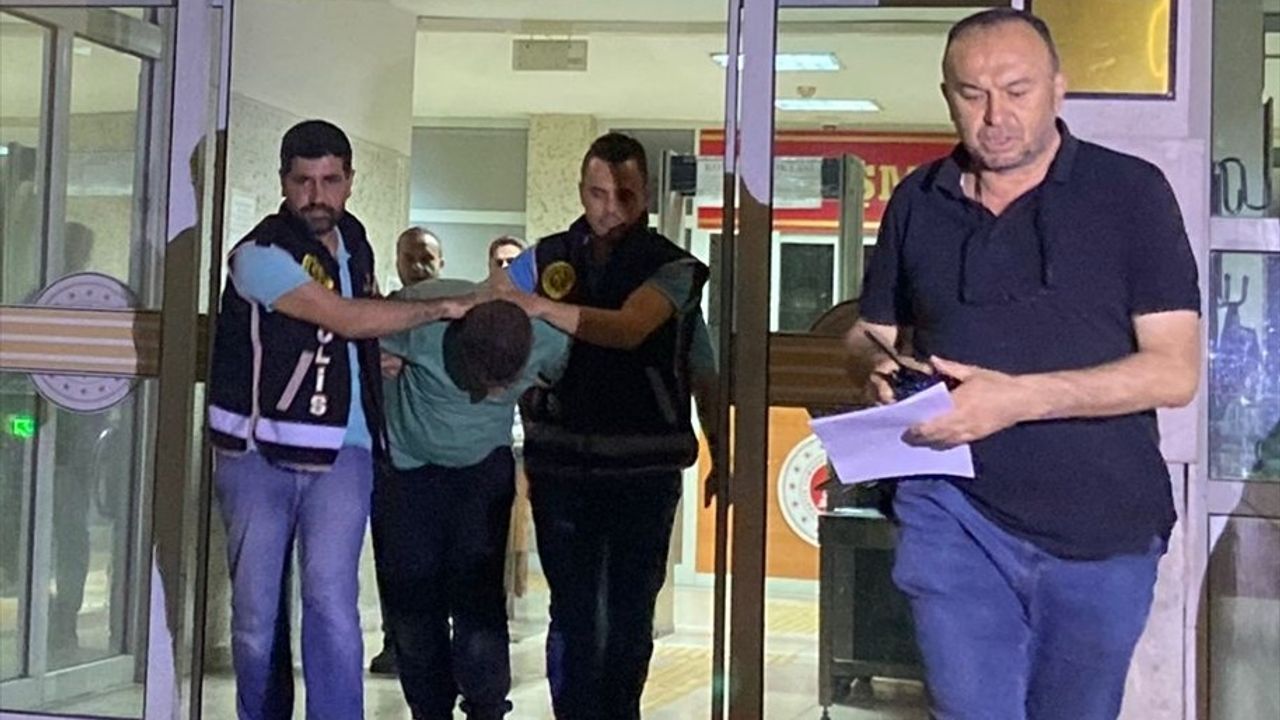 Aydın'da Yangında Eşi ve Çocukları Hayatını Kaybeden İtfaiyeci ile Kız Arkadaşı Gözaltına Alındı