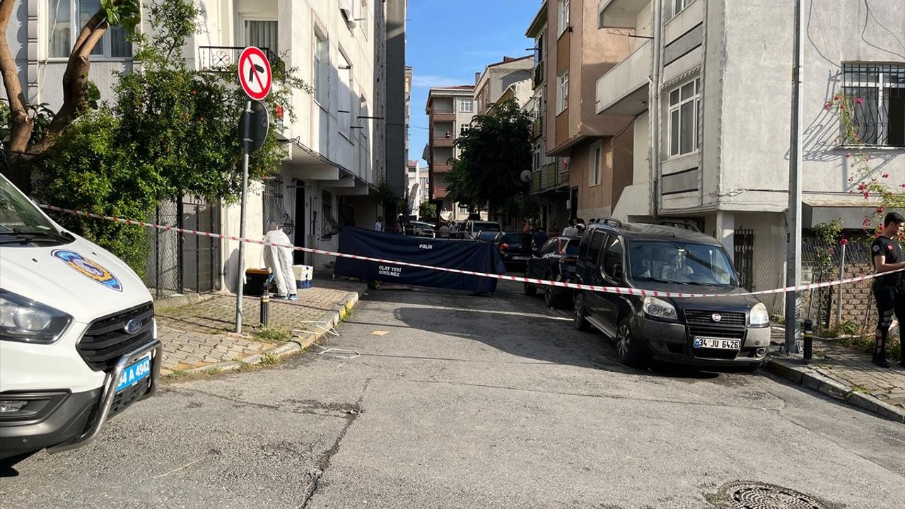 Bağcılar'da Boşanma Aşamasındaki Eşini Yaralayan Koca İntihar Etti