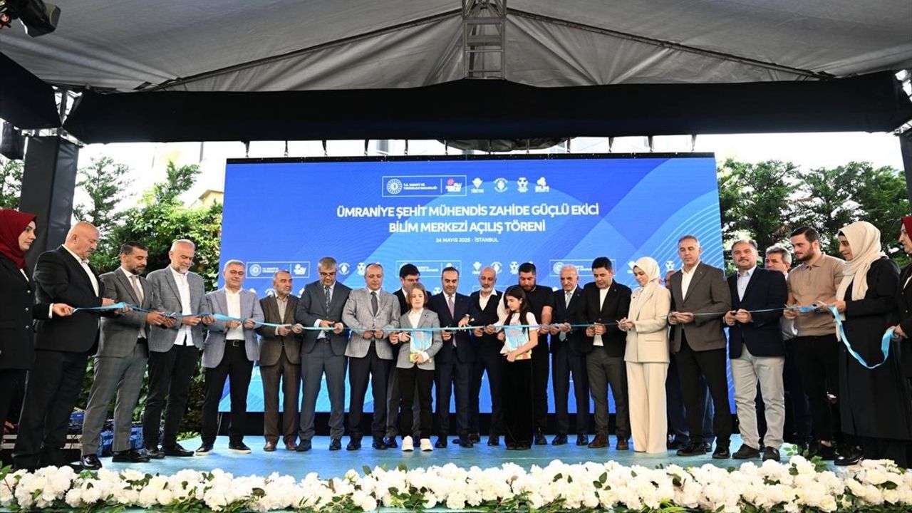 Bakan Kacır, Ümraniye Bilim Merkezi Açılışında Türkiye'nin Teknoloji Hamlesini Vurguladı