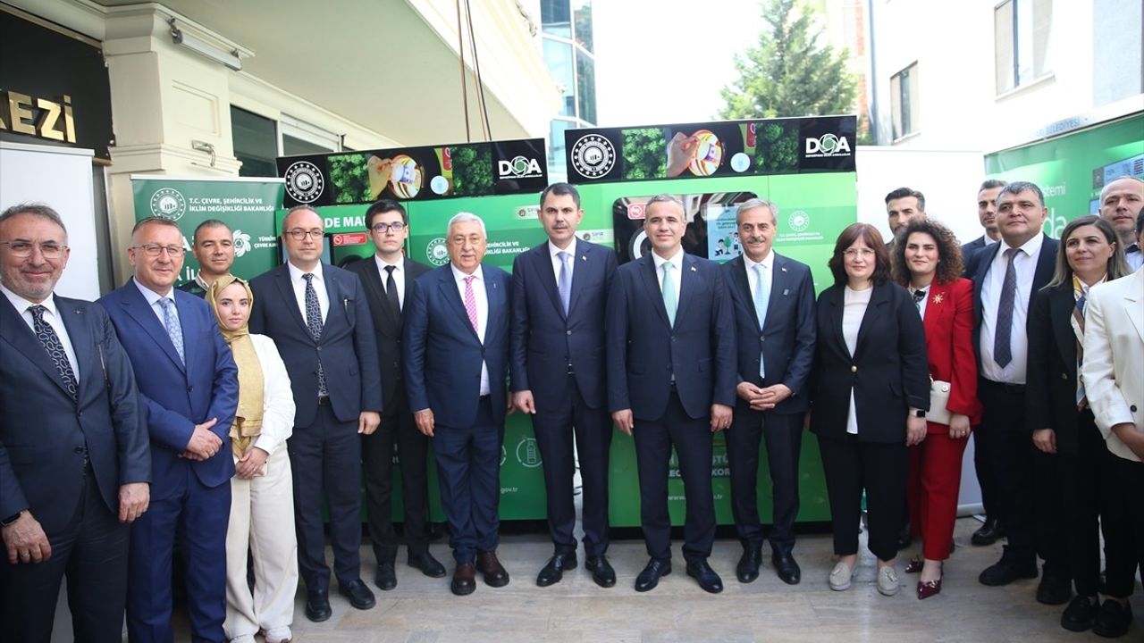 Bakan Kurum, Depozito İade Sistemi ile Ekonomik ve Çevresel Yararları Vurguladı