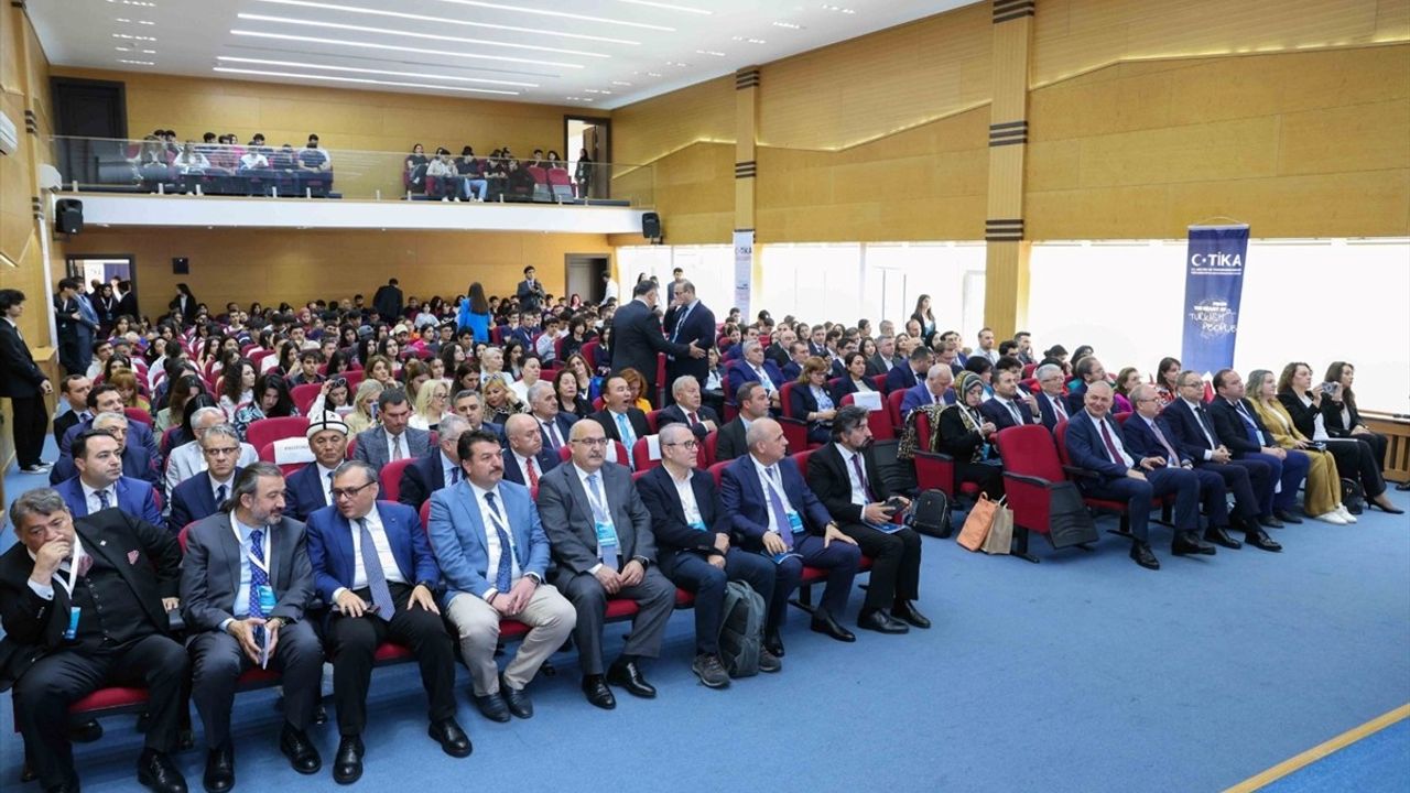 Bakü'de Uluslararası Türk Dünyası İktisat Konferansı Düzenlendi