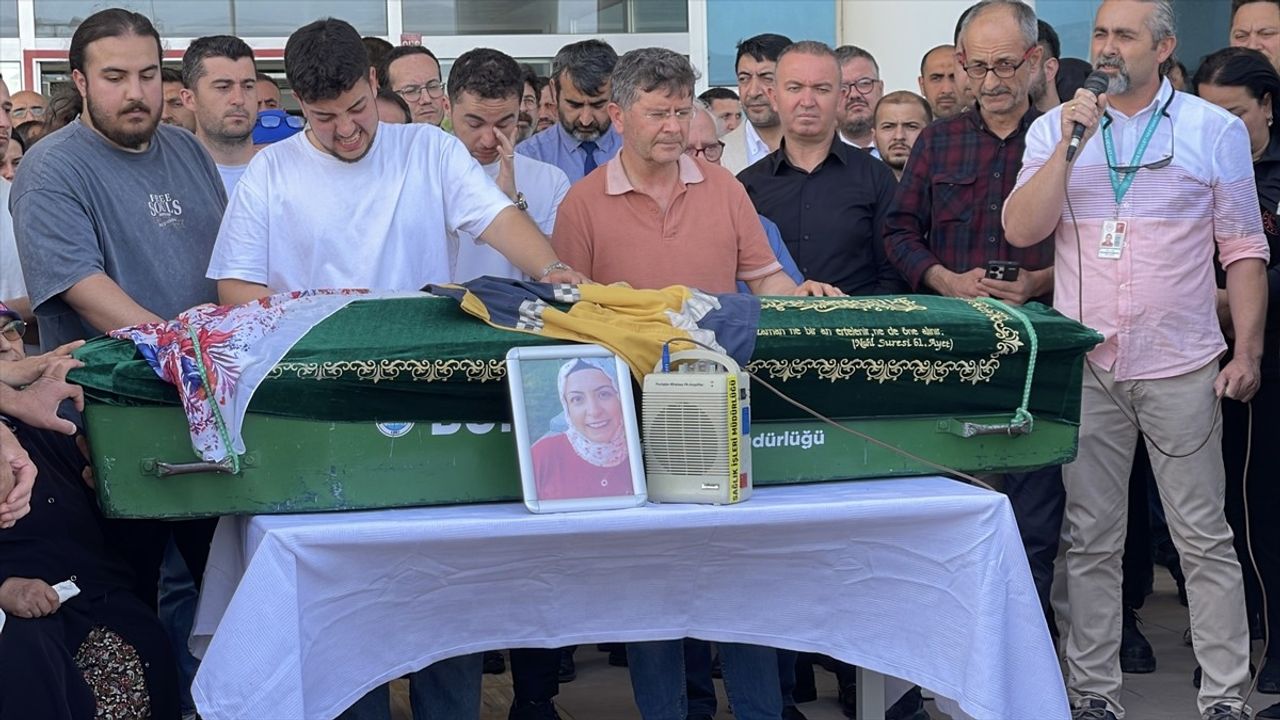 Balıkesir'de Hayatını Kaybeden Acil Tıp Teknisyeninin Organları 4 Hastaya Umut Oldu