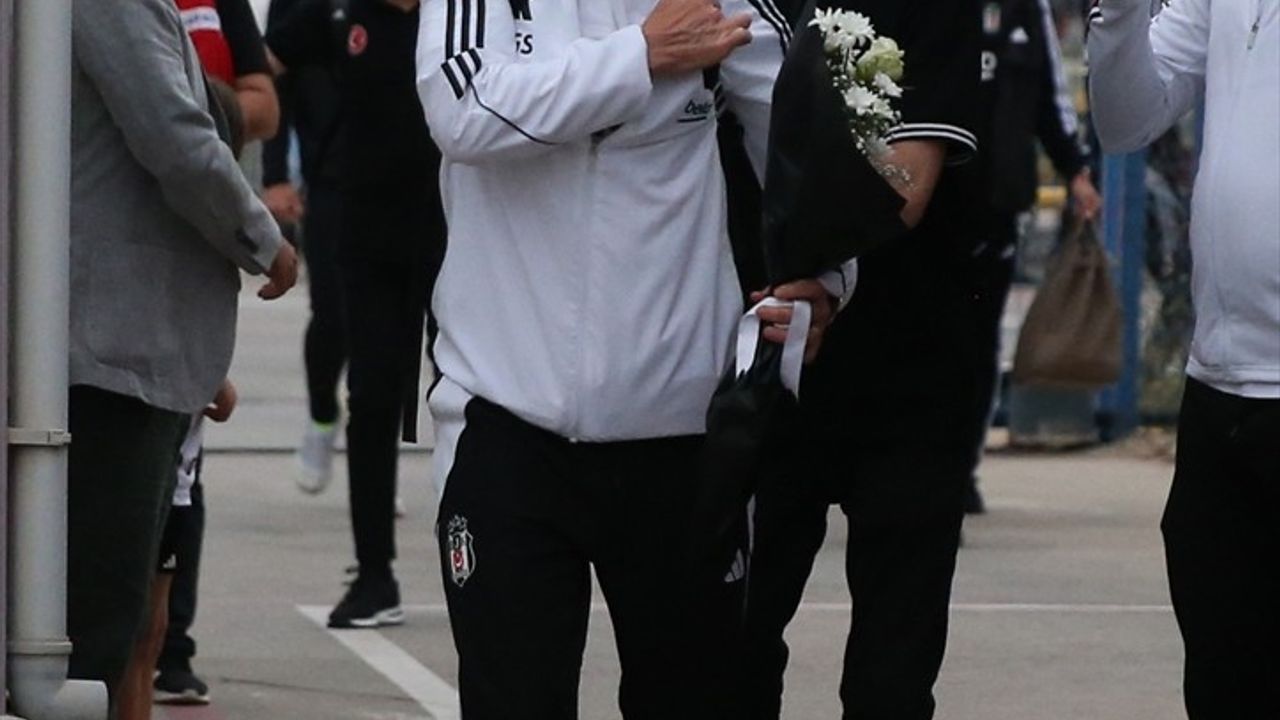 Beşiktaş, Corendon Alanyaspor Maçı İçin Alanya'ya Ulaştı