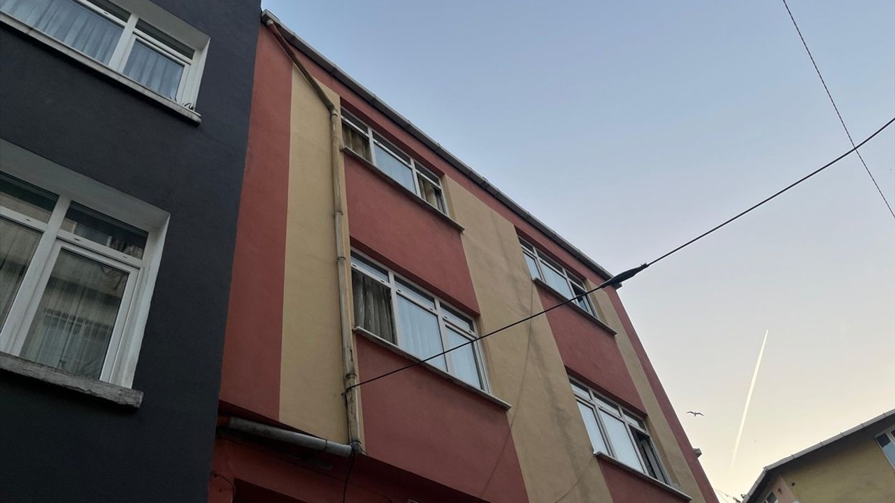 Beyoğlu'nda Kardeş Cinayeti ve İntihar: Olayın Detayları