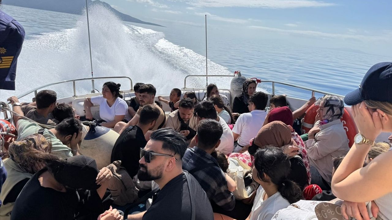 Bodrum Açıklarında 95 Düzensiz Göçmen ve 2 Şüpheli Gözaltına Alındı