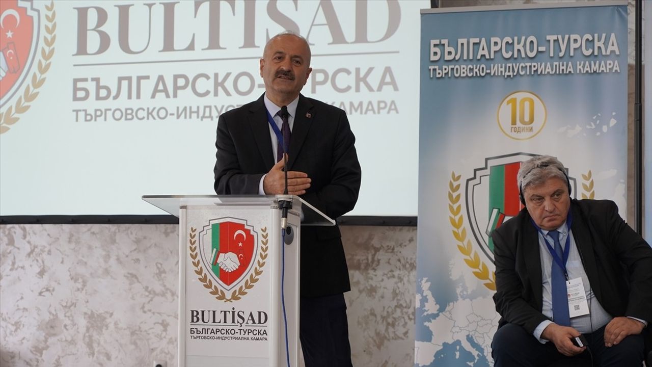 Bulgaristan'ın Şumnu Şehrinde Bulgar-Türk İş Forumu Gerçekleştirildi