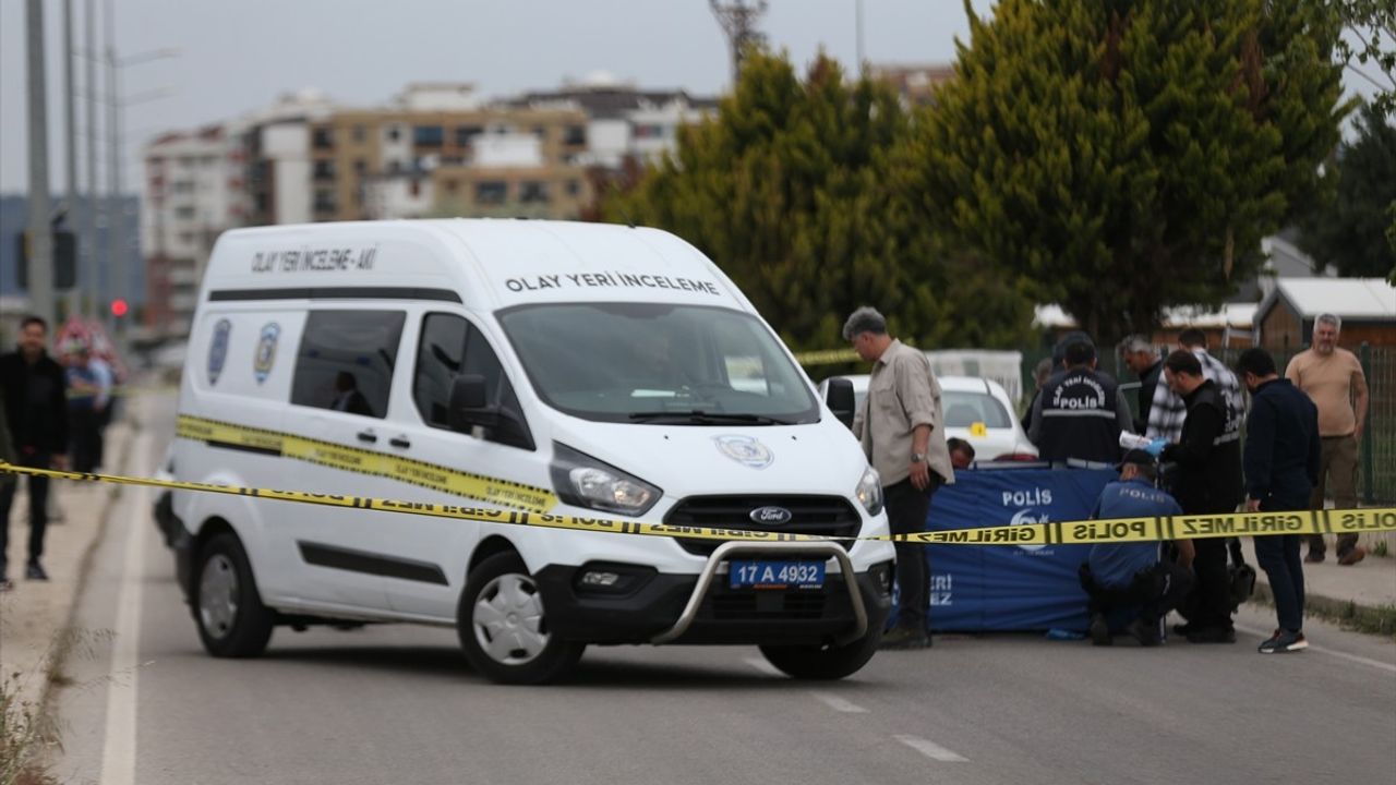 Çanakkale'de Boşanma Aşamasındaki Kadın Başından Vurularak Hayatını Kaybetti