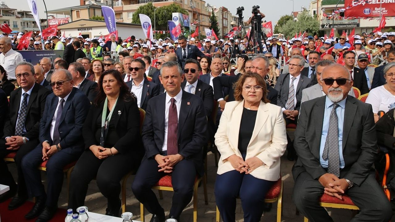 CHP Genel Başkanı Özgür Özel, Ayşenur Ezgi Eygi Parkı'nın Açılışında Konuştu