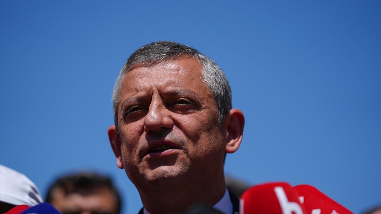 CHP Genel Başkanı Özgür Özel, Barış İstedi