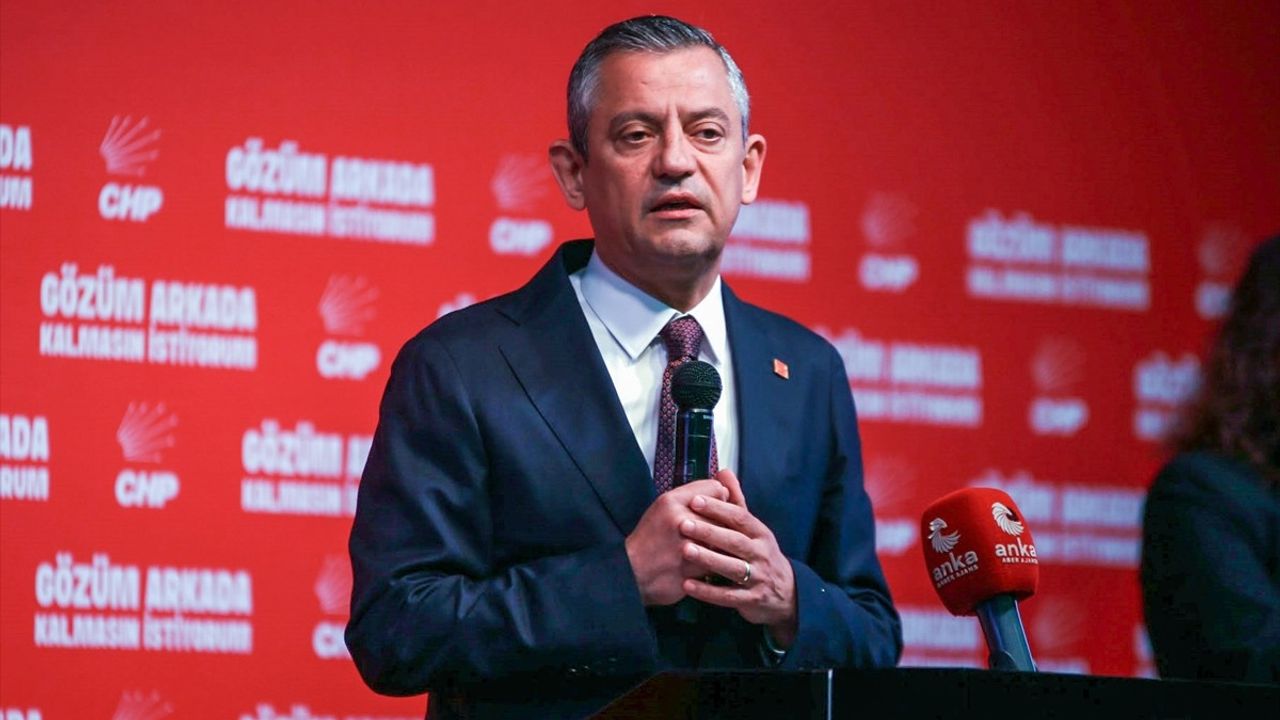 CHP Genel Başkanı Özgür Özel: Otizm Bir Eksiklik Değildir