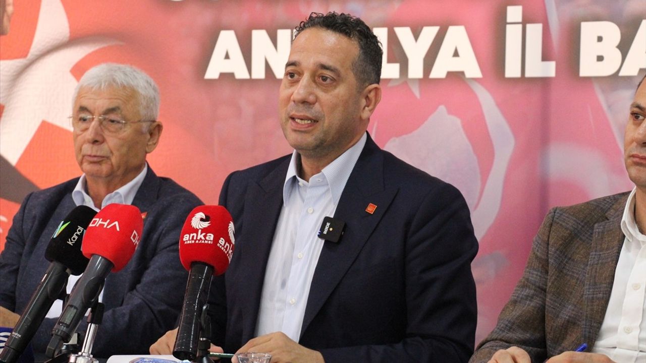 CHP'li Başarır ve Bulut, Antalya'daki Mitinge Davet Etti