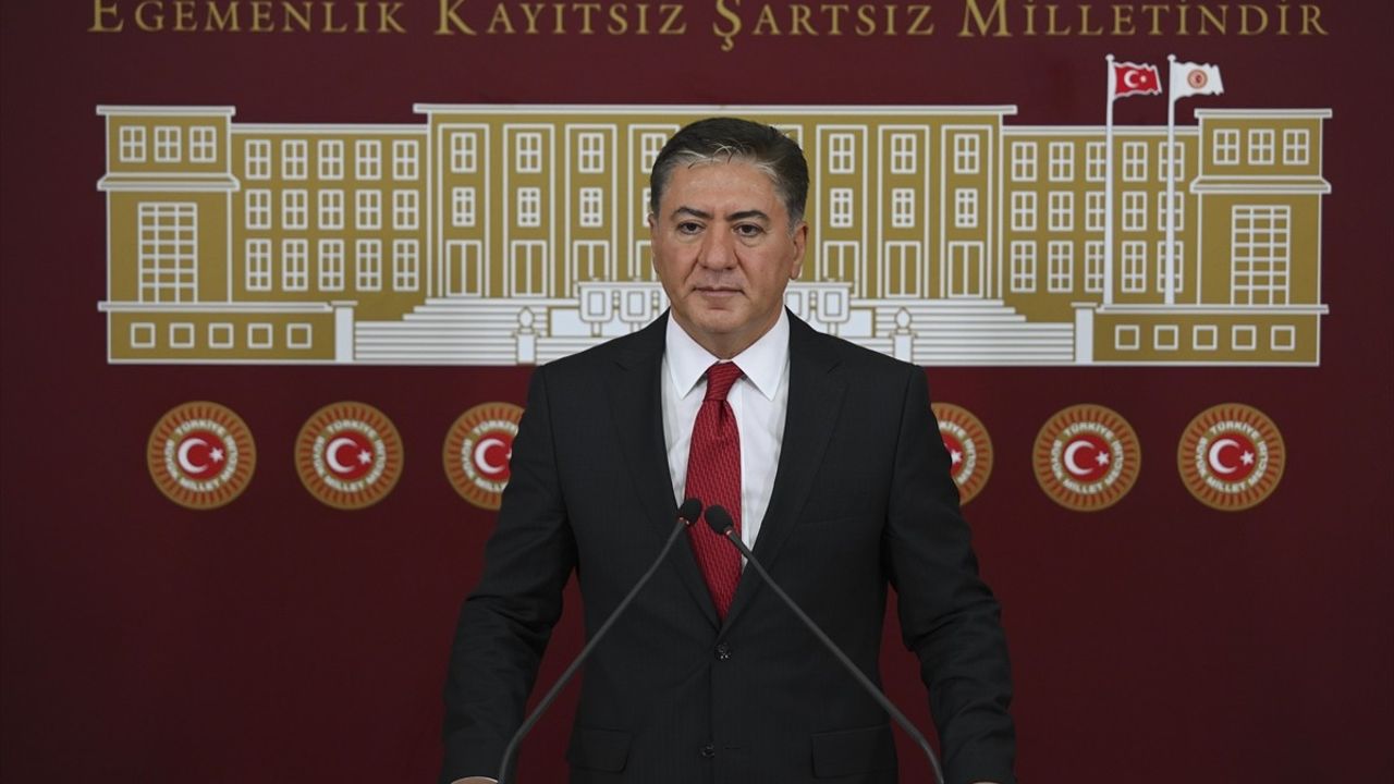 CHP'li Emir: İnsani Asgari Ücret İçin Her Yolu Deneyeceğiz