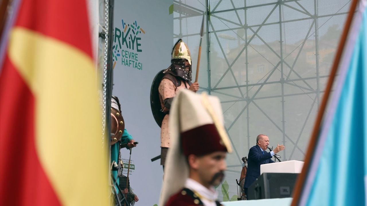 Cumhurbaşkanı Erdoğan, Yeni Millet Bahçelerinin Açılışını Yaptı