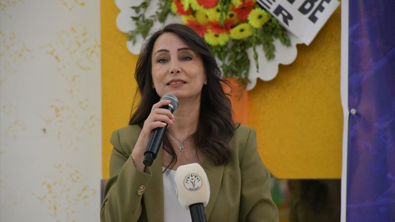 DEM Parti Eş Genel Başkanı Hatimoğulları, Batman'da İç Barış ve Demokrasi Vurgusu Yaptı