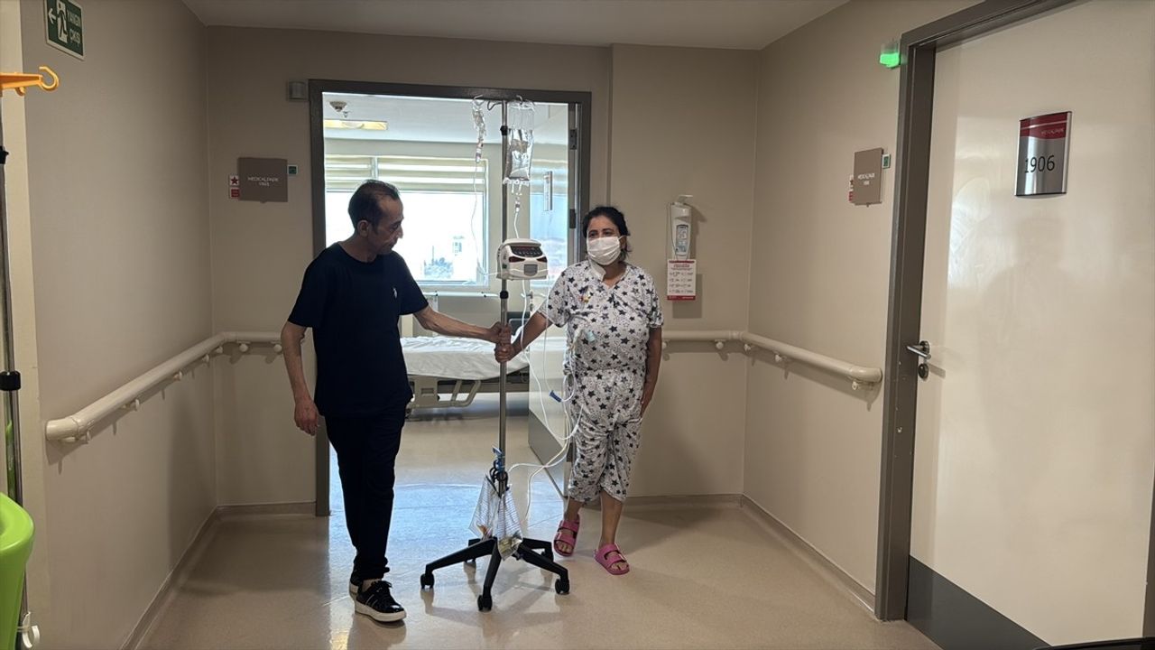 Diyalizde Tanıştığı Eşi Gibi İkinci Nakille Hayata Tutundu